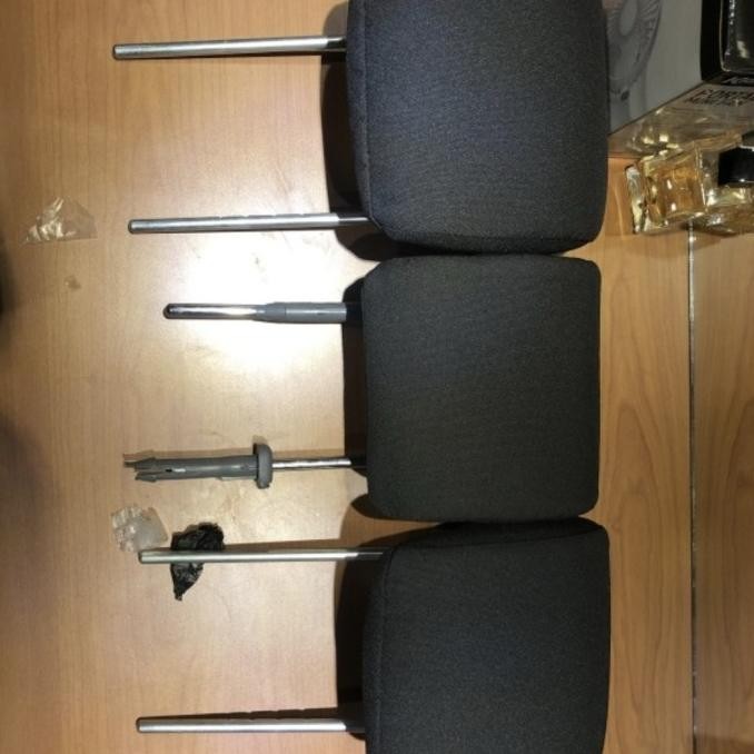 headrest jok DAIHATSU AYLA 2023 sandaran kepala jok belakang mobil ayla agya HIGH QUALITY