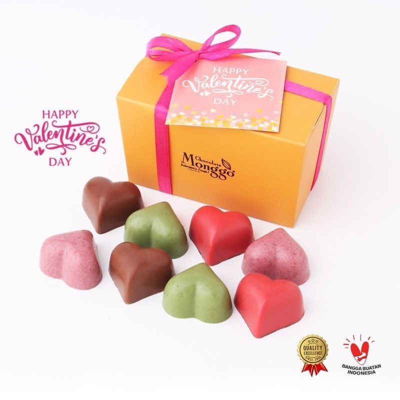 

Chocolate Monggo | Lovely Heart Box 8pcs | Coklat Kado Valentine Hadiah Hari Kasih Sayang
