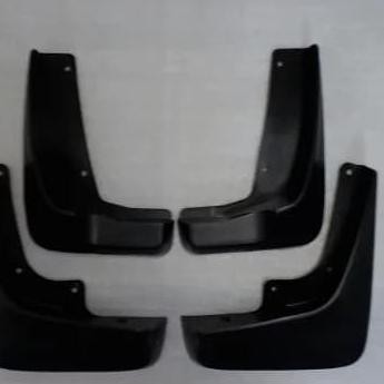 Suzuki Grand Vitara Mudguard Karpet Lumpur Bagian Depan N Belakang Set Forsale