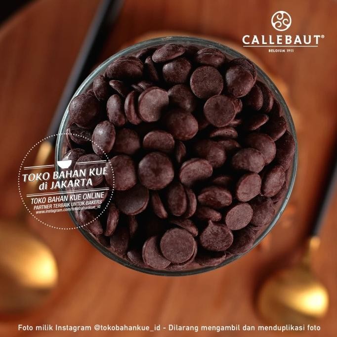 

Callebaut Dark 60,1% 100gr Chocolate Couverture Cokelat Baking 604038 murah