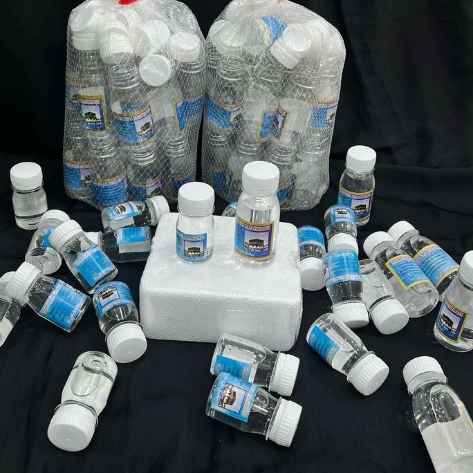 

Murah Air Zam Zam Original Asli Dari Saudi Ukuran 50Ml Isi 30Pcs Water Botol Herbal