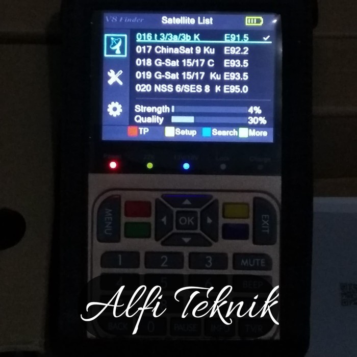 ready stok satfinder freesat v8 satelitte finder alat bantu tracking parabola original