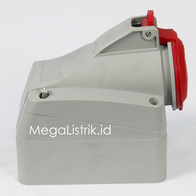 LEGRAND STOP KONTAK 4 PIN TEMPRA PRO SURFACE SOCKET 3P+E 16A 555158