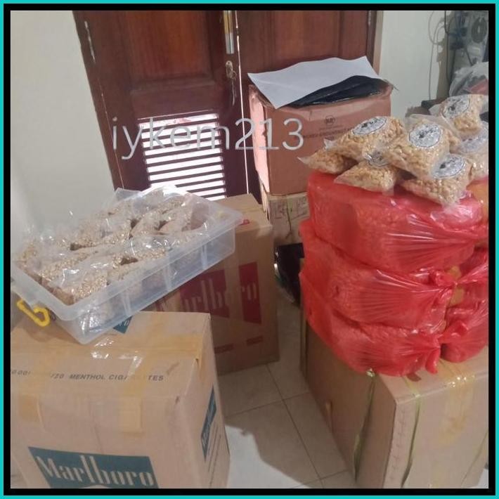 

KACANG BALI CAP MENARI BALI BIJI BESAR 300 GRAM
