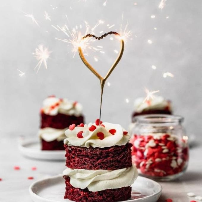 

Grosir Paket Premix Red Velvet & Buttercream Siap Pakai