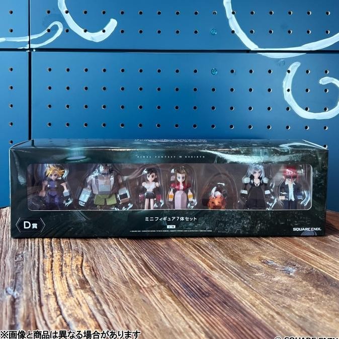 FINAL FANTASY VII REBIRTH MEMORIAL KUJI [D] POLYGON MINI FIGURE [CLOUD STRIFE BARRET WALLACE TIFA LO