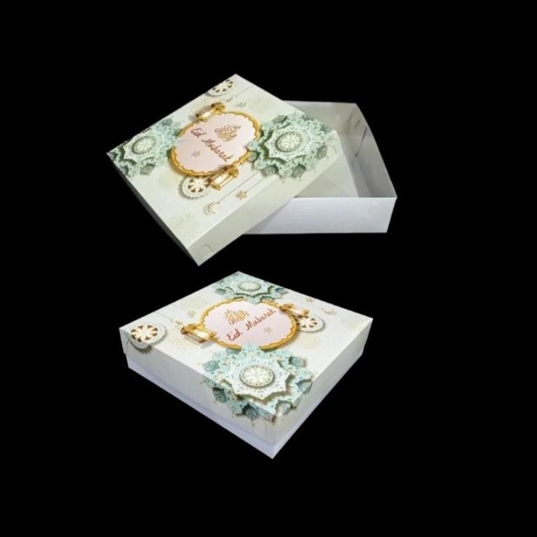 

(5 pcs) kardus motif lebaran dus toples kuker 500 gram isi 4 box kuker idul fitri hampers 30x30x8 cm