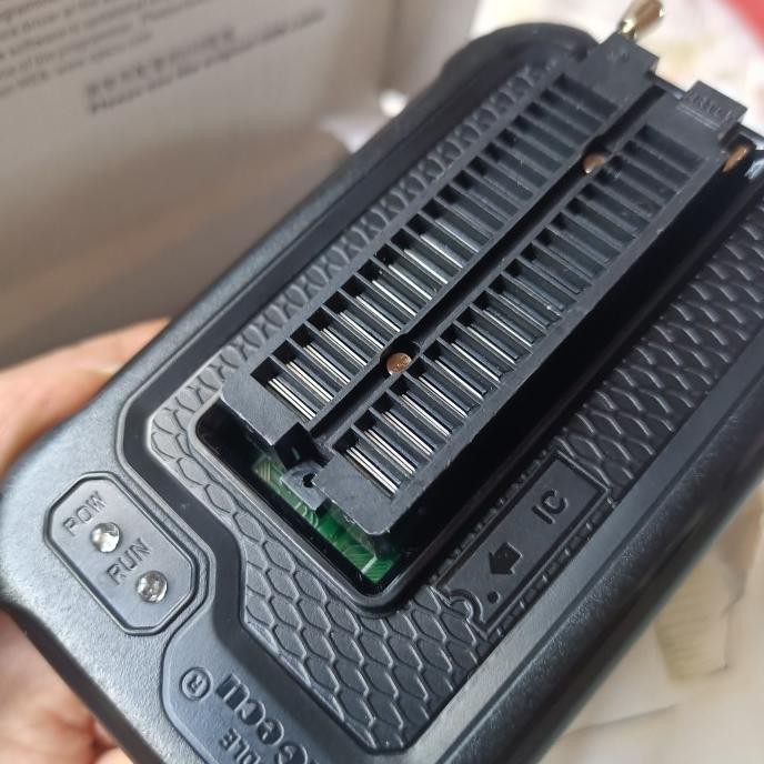 100% Original MiniPro TL866II Plus / Universal USB Programmer