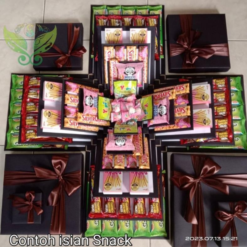 

Explosion Box (Tanpa Jajanan) - Box Layer - Kado Box Kosong