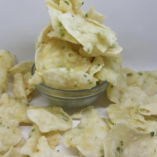 

Keripik Cireng Bawang 250gram Cemilan Makanan nUg