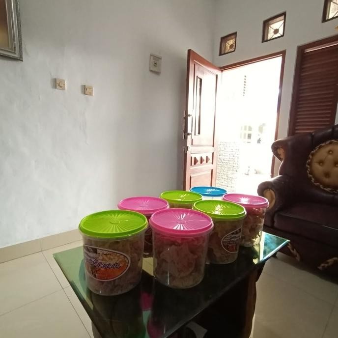 Promo Rempeyek / Peyek Kacang Tanah, Kacang Hijau, Rebon Teri Toples 5 Liter