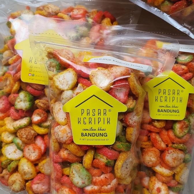 

HJ Pasar Keripik Kerupuk Bawang Pedas size Besar
