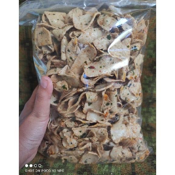 

HJ BASRENG DAUN JERUK/BASRENG MAMAH UWE/ BASRENG KERIPIK 500GR
