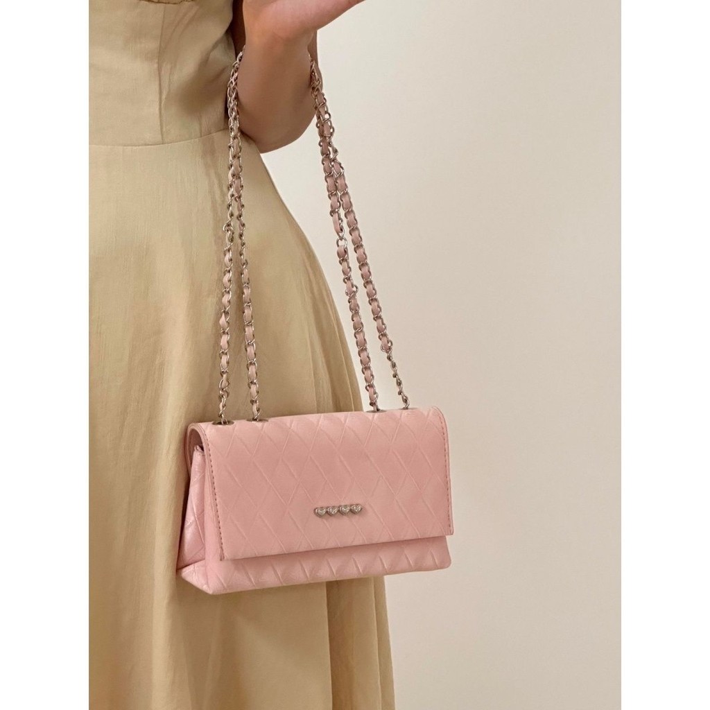 High-Quality Chanel Style Chain Shoulder Bag with  Summer Pearl Pink Underarm Baguette Bag