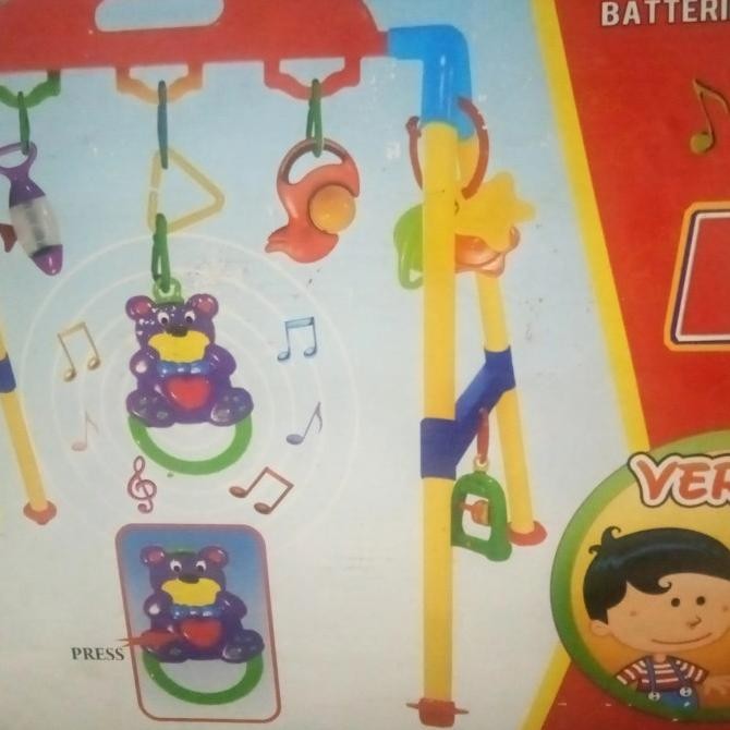 play gym baby musical