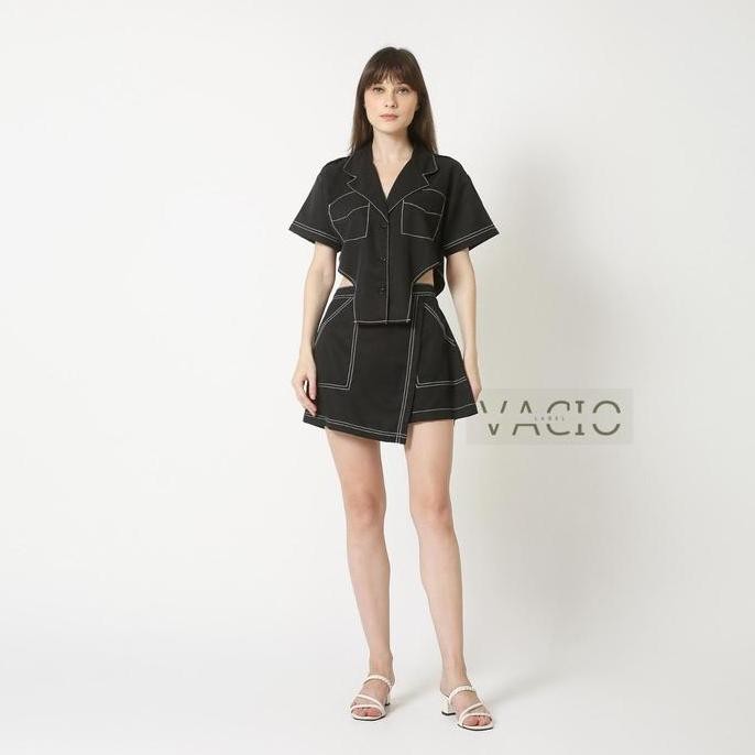 Tersedia Freya Shirt - Blazer Kemeja Crop Kantong Pocket Cut off Wanita Baju Kancing Basic Top Atasa