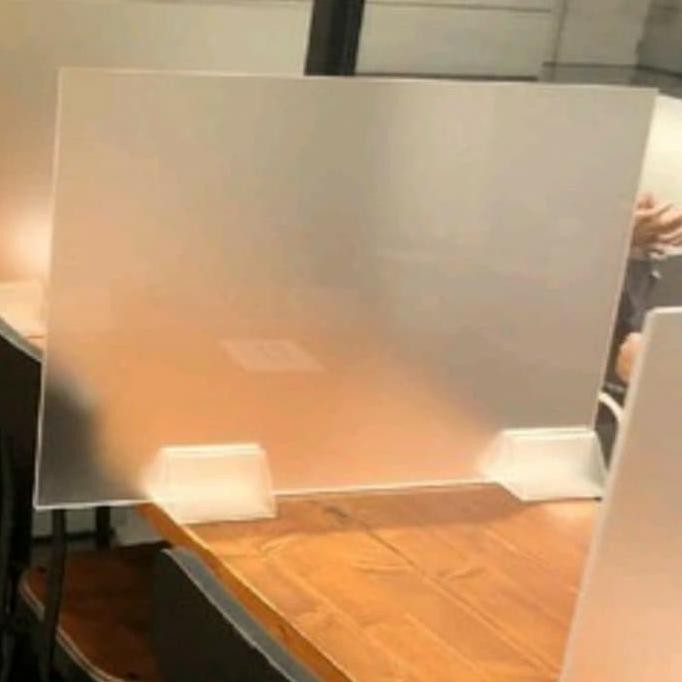 

Terlaris Akrilik Partisi / Pembatas Meja Acrylic Doff Kaki Segitiga