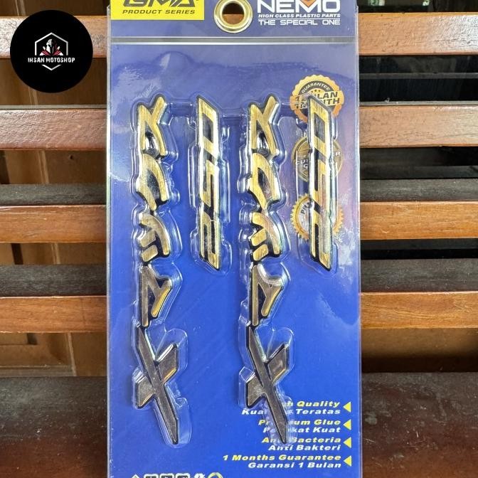 Laris Emblem Xmax 250 Resin Jepang Nemo Tulisan Jepang Nemo