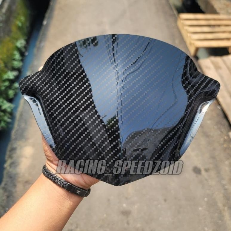 Er-6 Visor Carbon Yamaha Gear 125