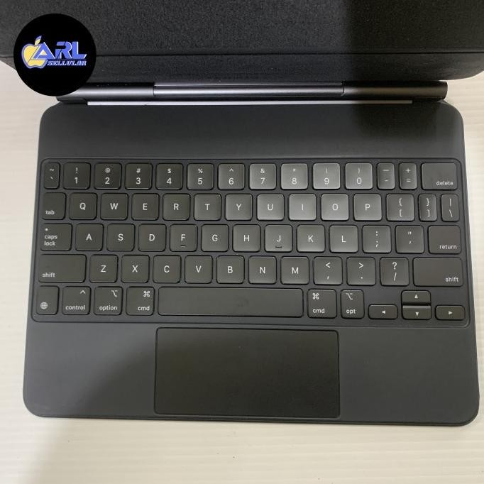 Apple Magic Keyboard Ipad Pro 11inch 2020 Mulus