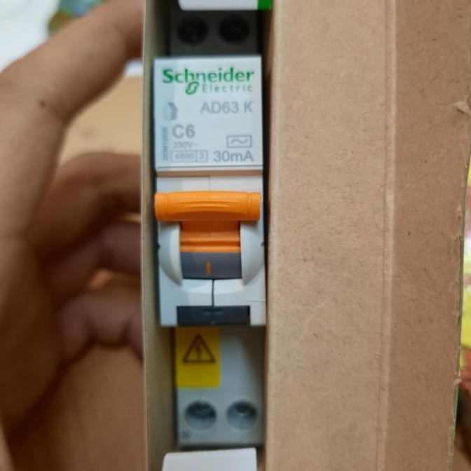 rcbo slim schneider 16a 10a 20a 6a original