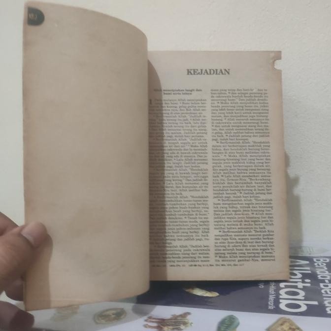 Alkitab - lembaga Alkitab Indonesia murah