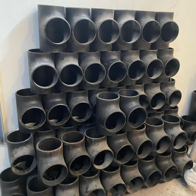 Tee reduser Las 2 1/2 x 1 1/2 / Reducer Tee SCH40 / Tee las SCH 40