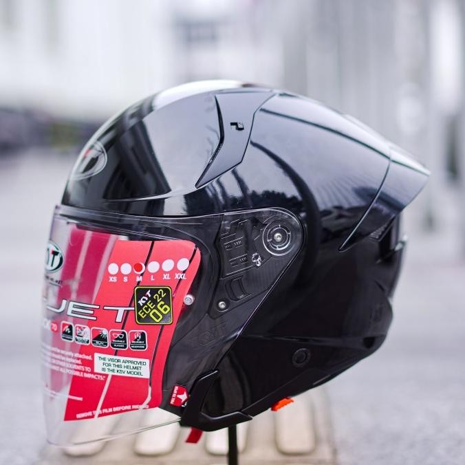 KYT TTR Jet Solid Black Gloss