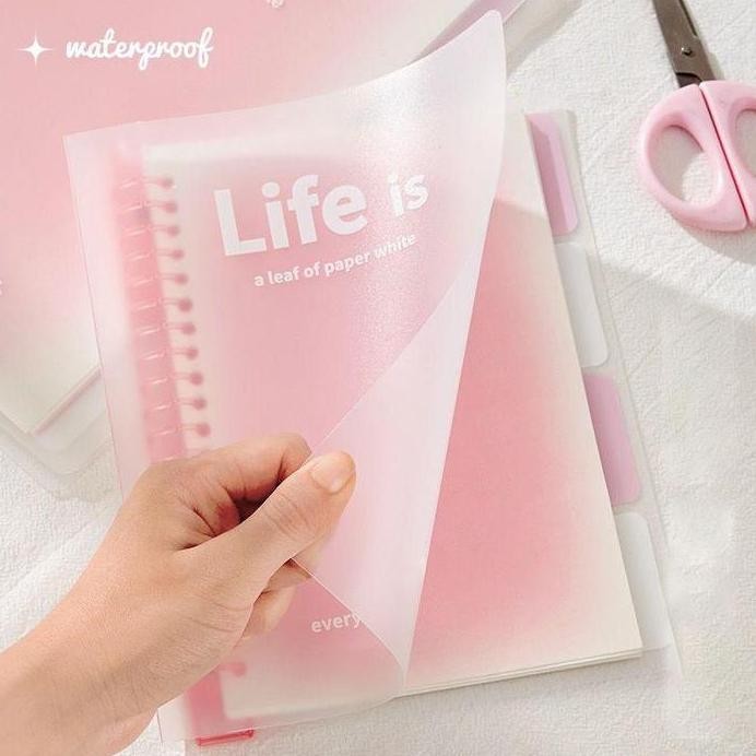 

Winzige Pink Stationery Aesthetic / A5 Binder / Tempat PensilNotebook / Pulpen Gel / Stabilo / Sekolah Lucu Alat Tulis barang aesthetic binder kuliah murah