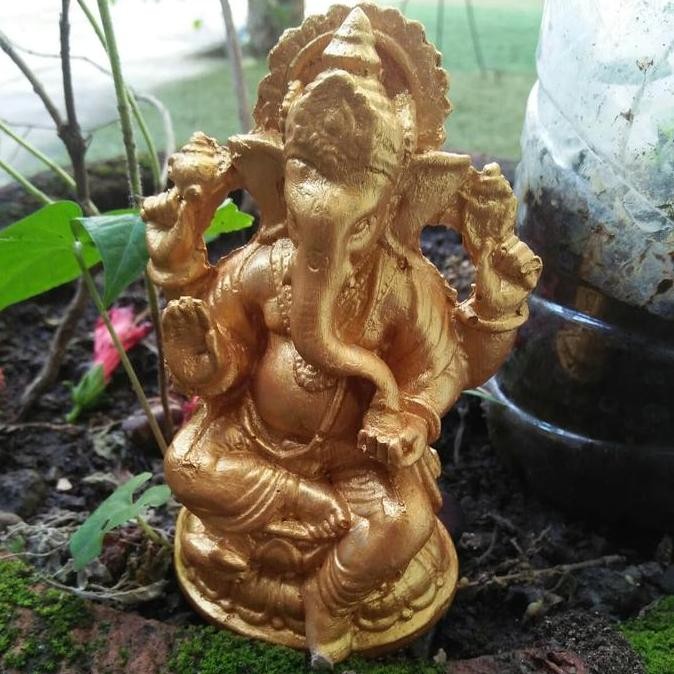 {{{{}}] patung sri ganesha fiber motif kayu 11 cm