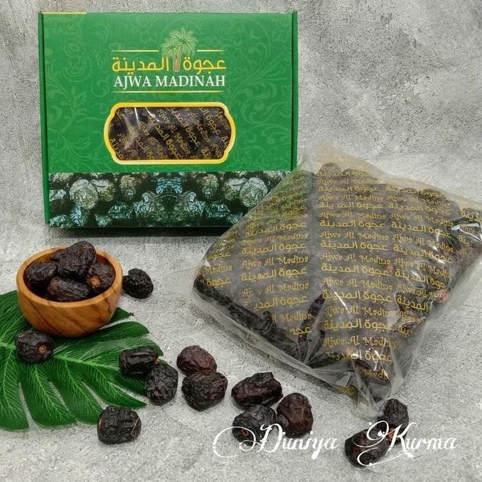 

Kurma Ajwa 1Kg / Ajwa Al Madinah / Ajwa / Kurma Ajwa