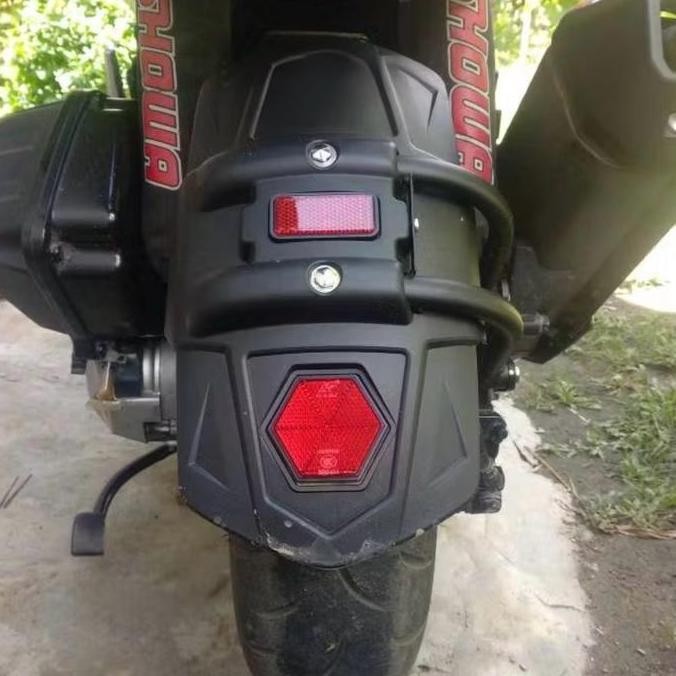 New mud guard LVR ADV 160 VARIO 160 ABS CBS