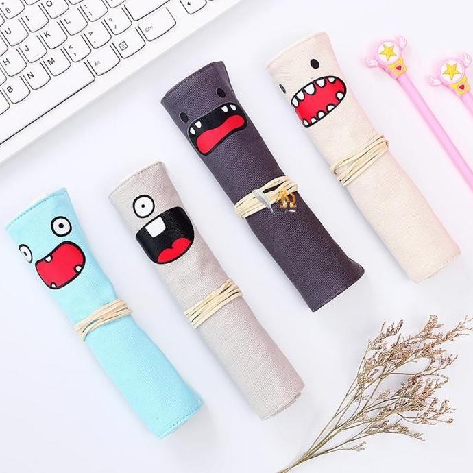 

ASB Tempat Pensil Unik / Pencil Box Gulung Motif Monster Imut