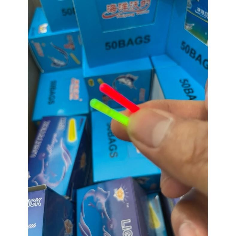 __N__ Starlight FOSFOR PANCING 1 BOX iisi 50bks MERAH menarik ikan dan HIJAU lightstick LED ukuran 2
