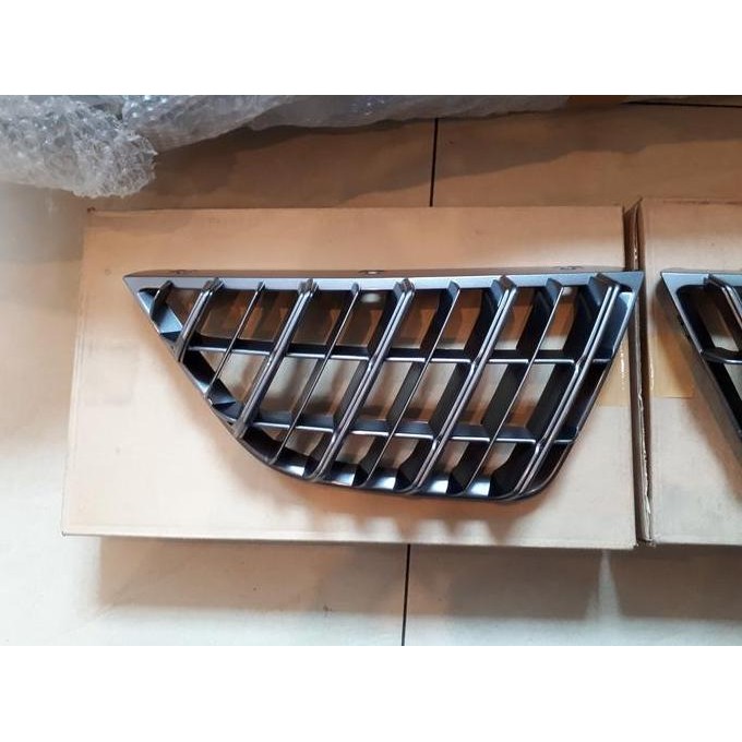 New Grill Asli Mitsubishi Kuda 2005