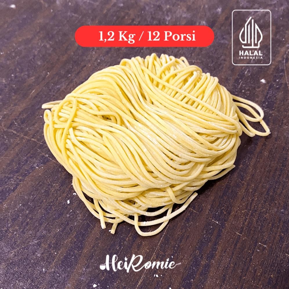

Mie Ramen Mentah 12 Porsi