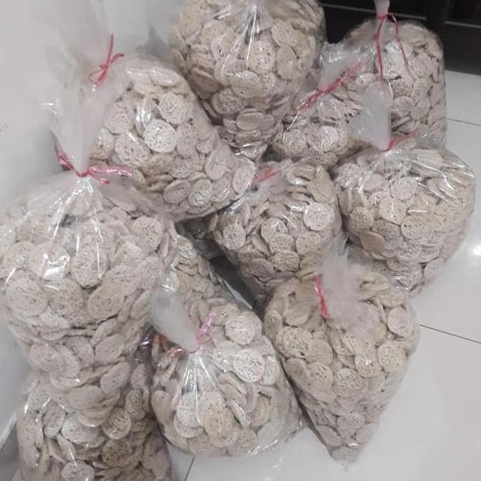 

Kerupuk ikan silva Fish Crackers