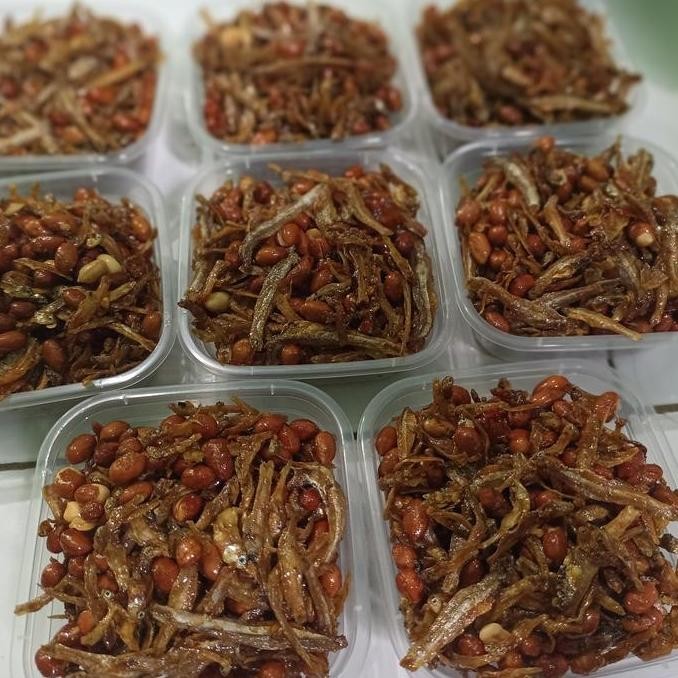 

Kacang teri pedas manis 220gram (Dapur Mama Key)