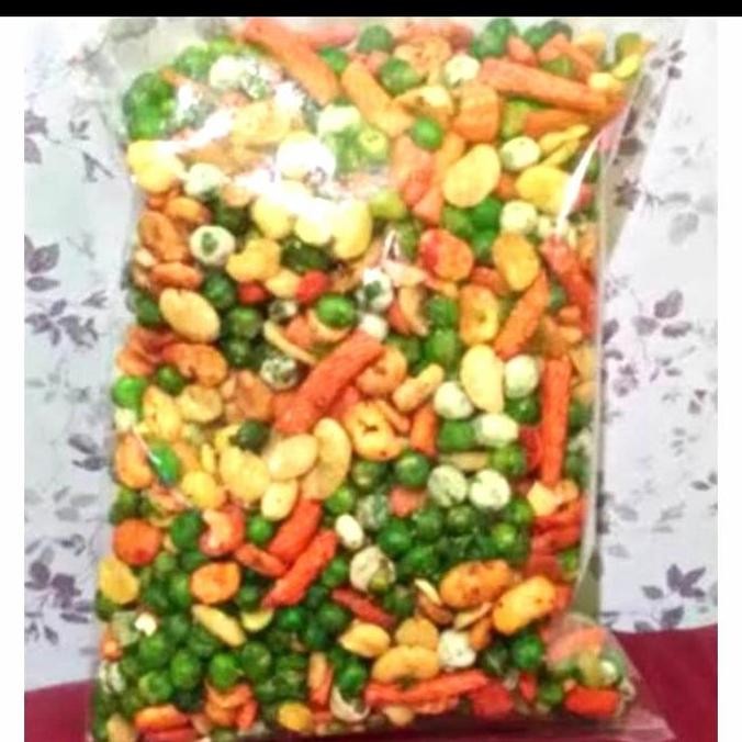 

kacang campur/mix berat 1 kg