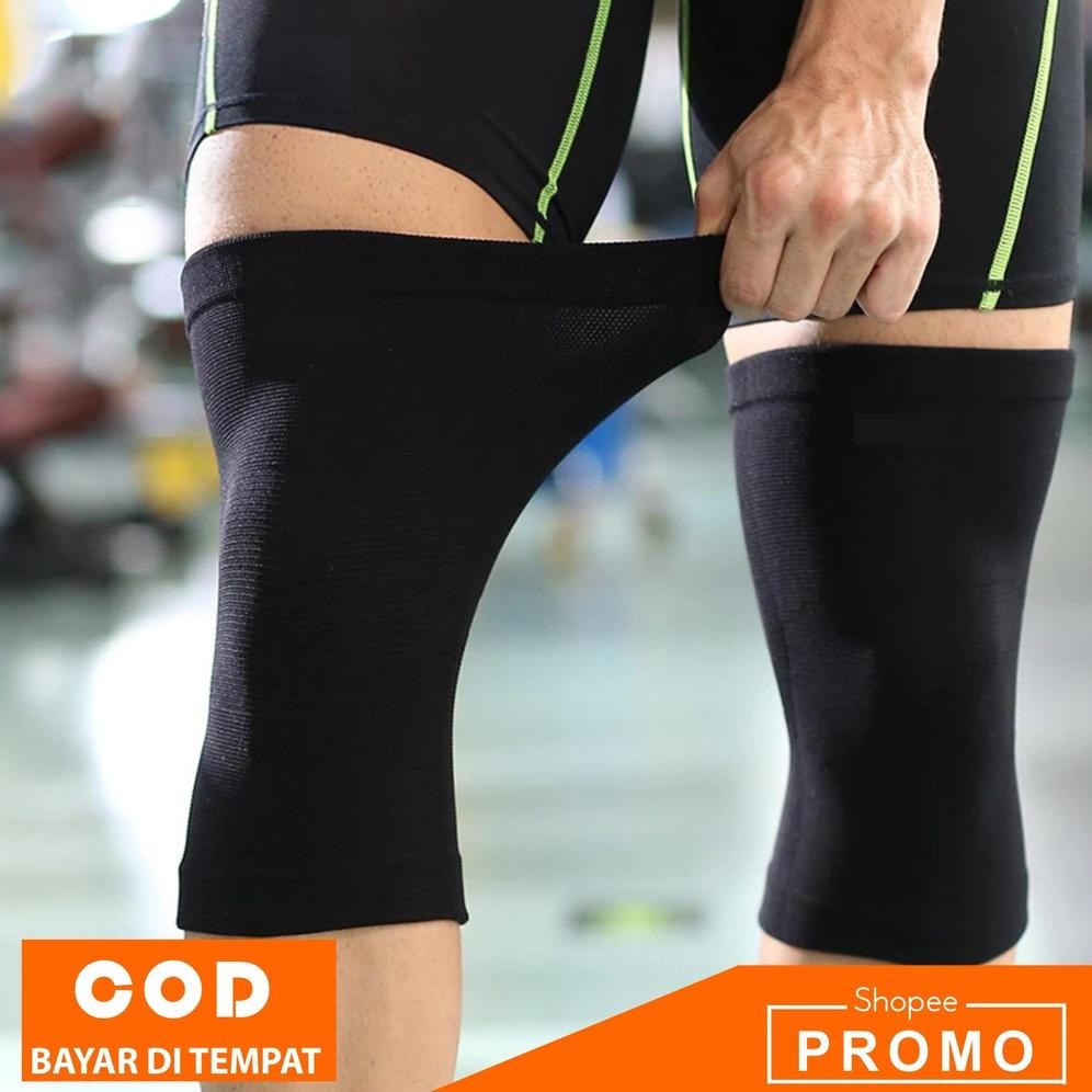 AsT Deker Lutut Futsal Kneepad 2 Pcs Pelindung Voli Alat Sepakbola Perlengkapan Aksesoris Voli Olahr