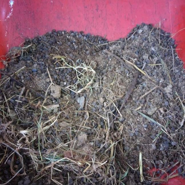 

Terlaris Pupuk Kandang Kotoran Domba Kambing 500 Gram
