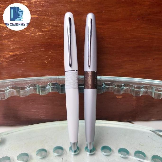 

TERMURAH - Pilot Ballpoint MR2 Animal Collection Pilot Metropolitan Original Roller