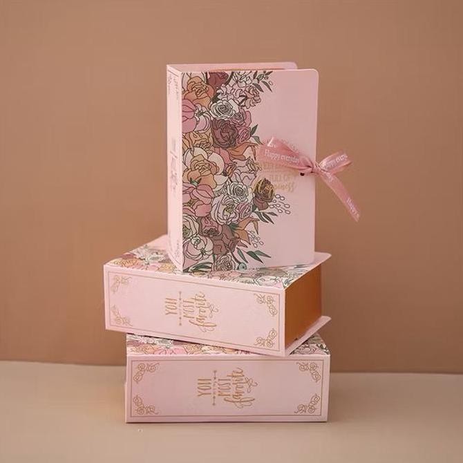 

Gift Box Hampers Caraosel / Box Souvenir Mini Bag / Box Gift Square / Gift Box Co