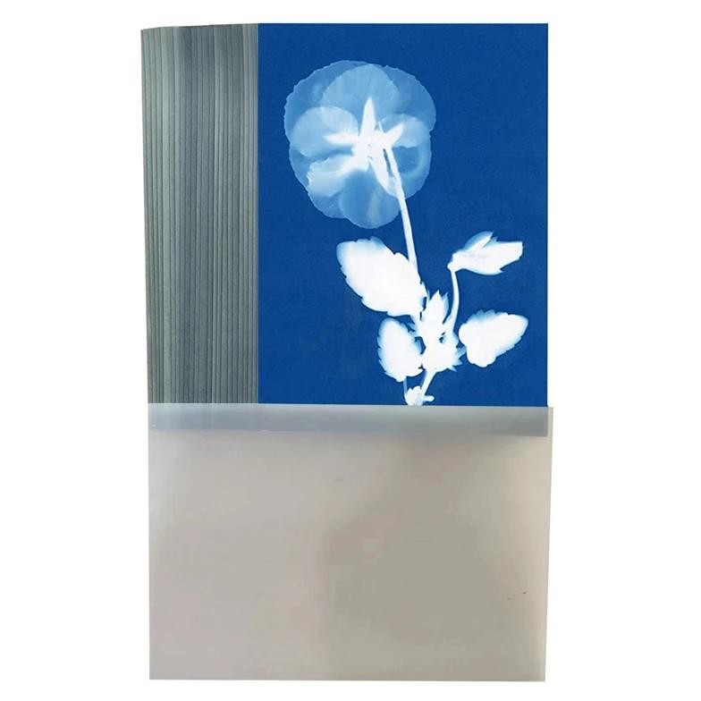 

32Pcs A5 Sun Art Paper With 1 Plastic Tool For Sun Printing Light Sensitive Solar Photography Paper Kit