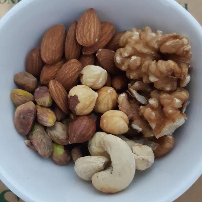 

Promo Mix Nut Isi 5 Macam Walnut, Pistachio Almond, Hazelnut ,Cashew 500Gram