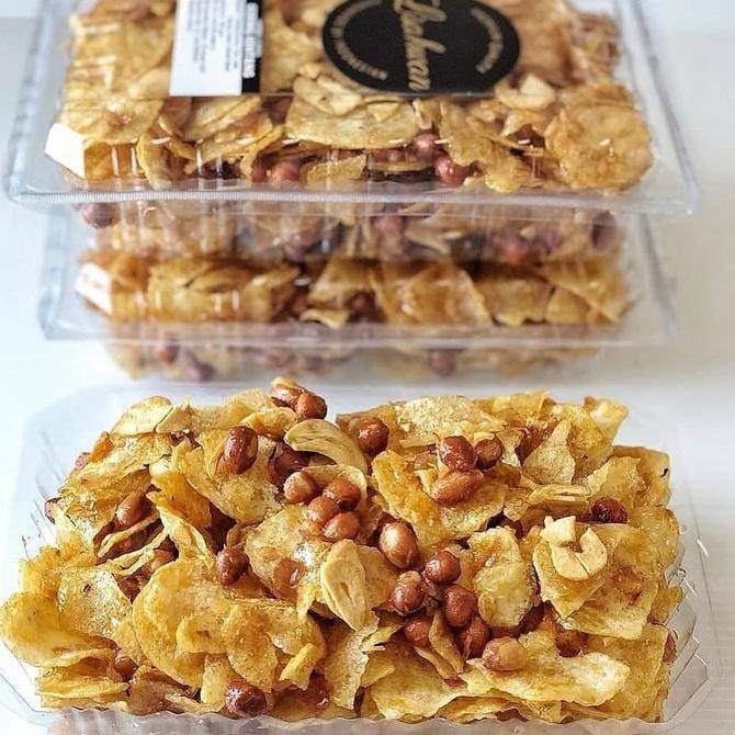 

HIW KERING KENTANG LISAHWAN. Keripik lauk pauk