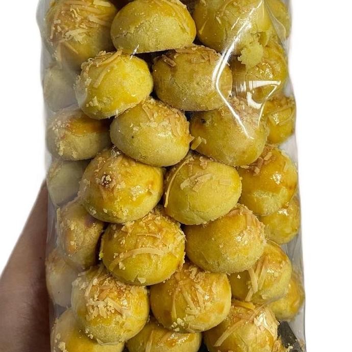 

HIW 1/2 KG - KUE NASTAR PACK DUS + BUBBLE WARP