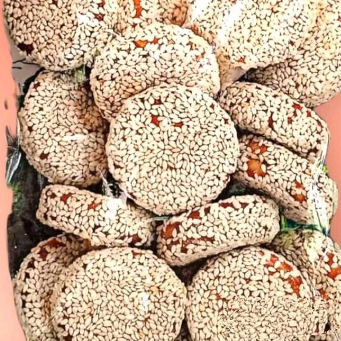 

Terlaris Cemilan / Snack / Kue Marie Wijen
