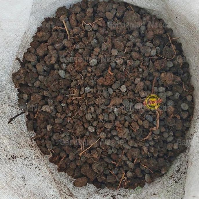 

Terlaris Pupuk Kandang Kambing/Kohe Kambing Kasar Murni Karung (Khusus Instant)