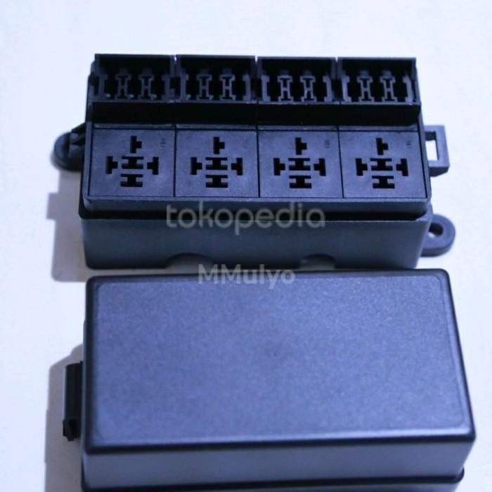 Box Relay Universal 4 Way Relay & 12 Slot Fuse (Include Relay & Fuse) Original Dan Terpercaya